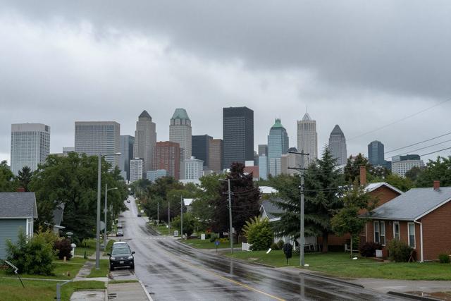 Milder Storms Spare Southern Quebec, Few Outages Reported