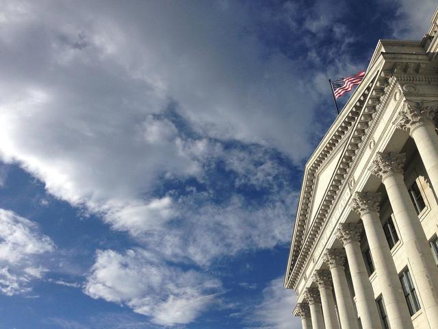 Senators Introduce Bill to Combat Spotted Lanternfly