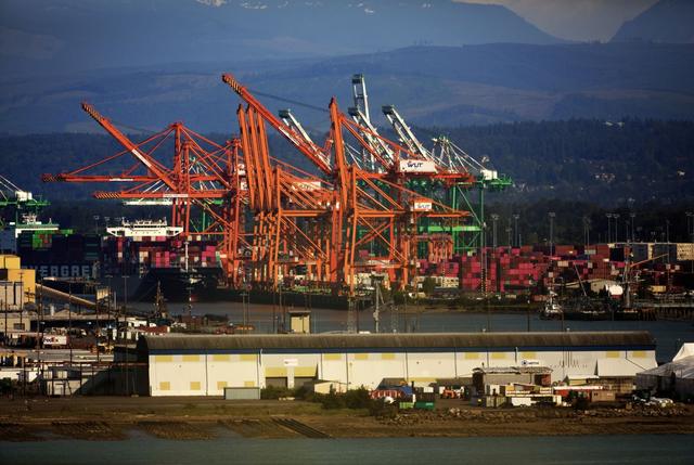 Construction Starts on $2.3 B Montreal Port Expansion