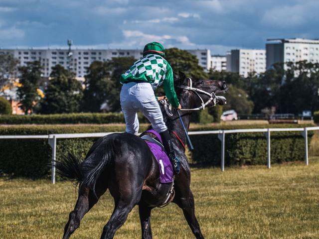 Saint‑Pie council seeks heritage protection for 57‑year‑old racetrack