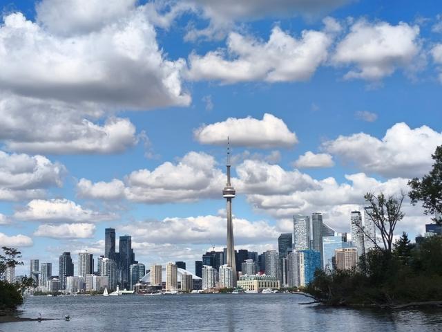 Environment Canada Issues Heavy Rain and Thunderstorm Warning for GTA