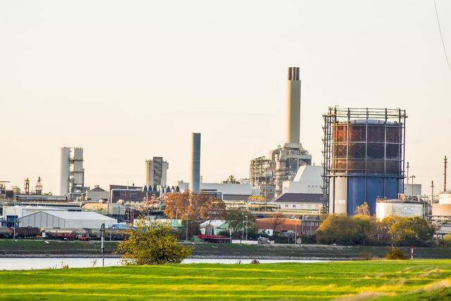 Montreal Suspends Mediation with Sanimax Over Plant Odor