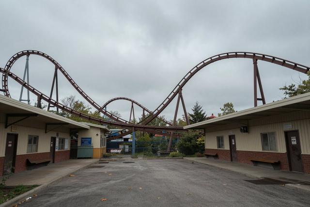 Canadian Parks Close Rides After U.S. Coaster Death