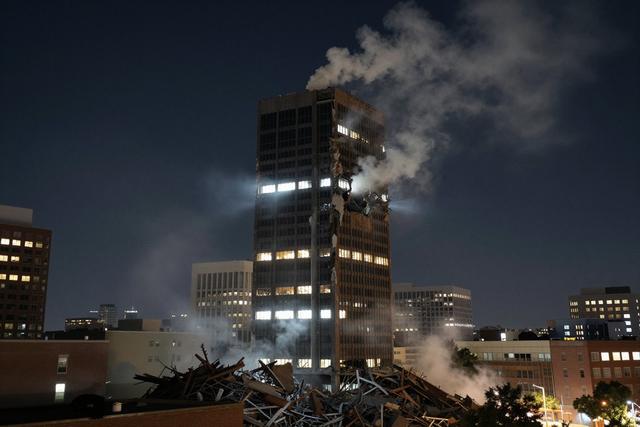 200‑Foot Office Tower Implodes in Chamblee, Leaving Rubble