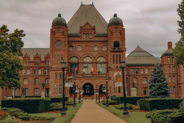 Ontario Mini-Budget Shows $16.9 B Deficit, Cites U.S. Tariffs